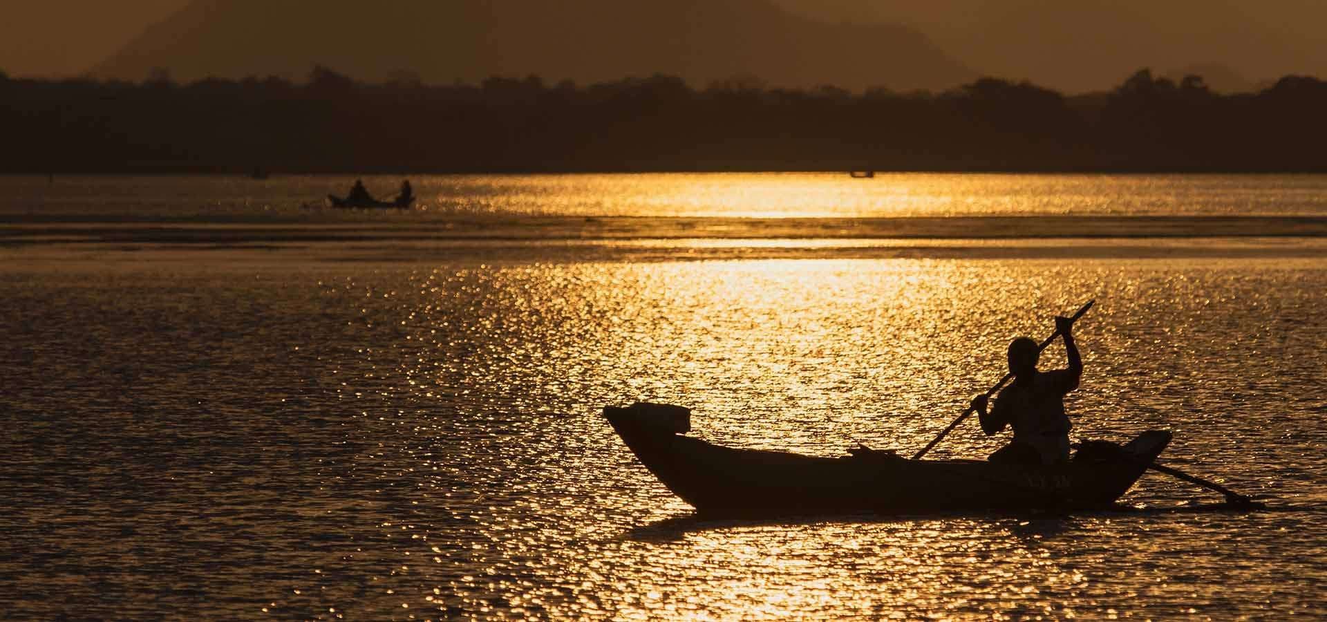 Negombo Lagoon: Golden Hour Canal & Boat Safari